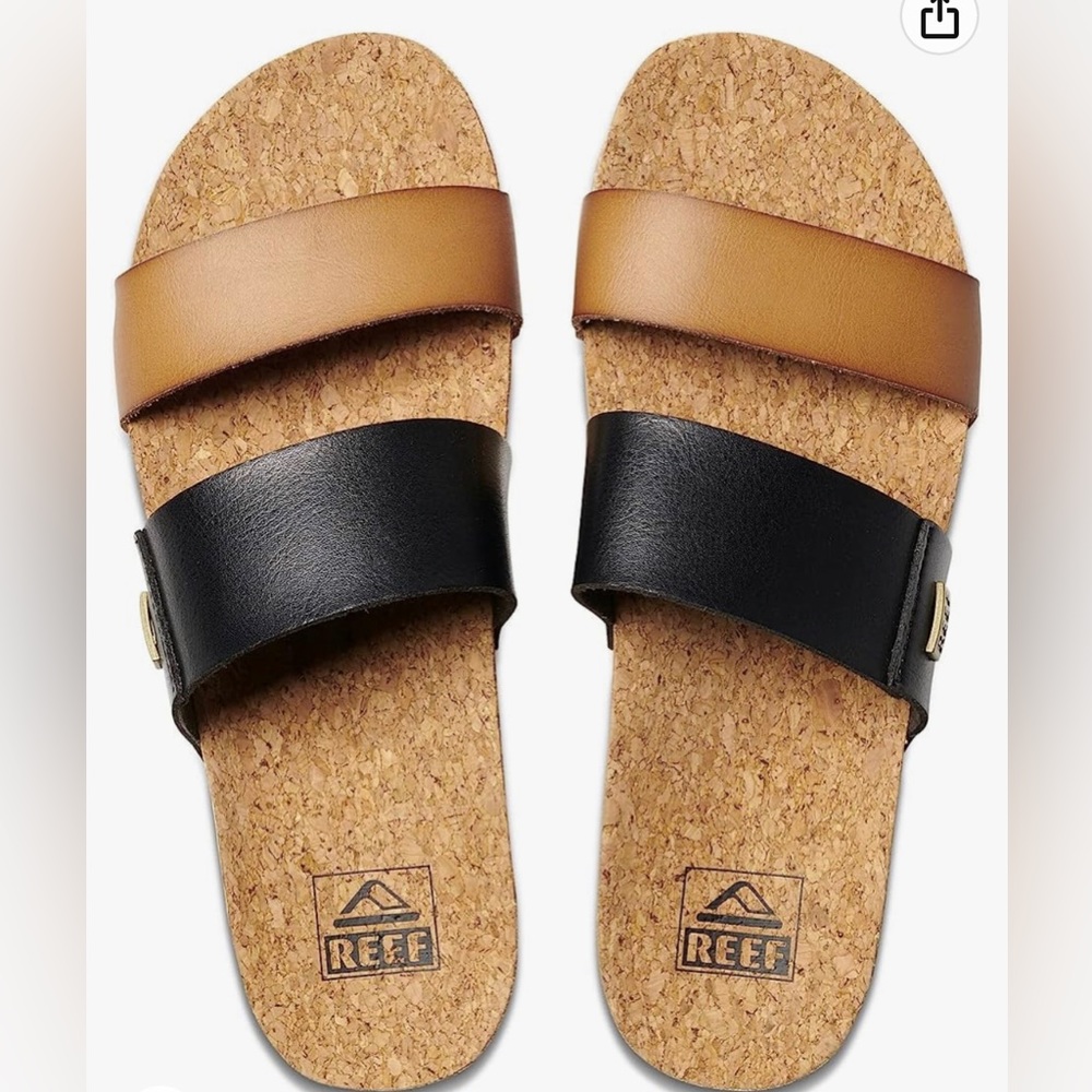 Reef black and brown soft leather sandals.